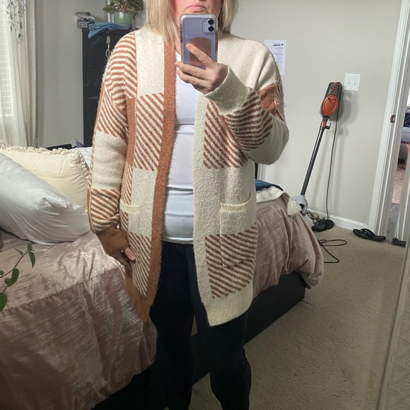 Anthropologie-esque Striped coatigan from entro - Picture 6 of 8